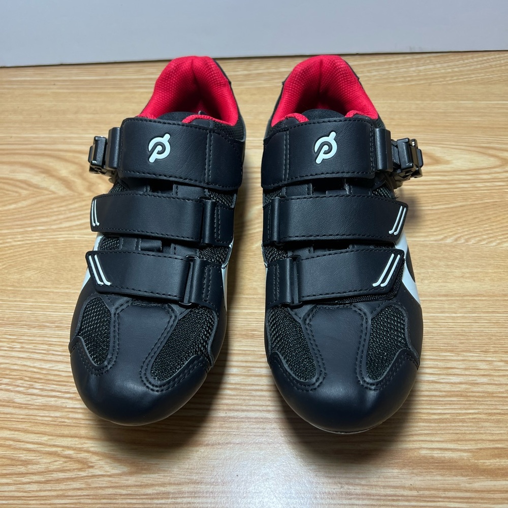 Peloton Cycling Cleat Shoes Women 39 / 8 (A-19 PL-SH-02) unisex. Worn once.